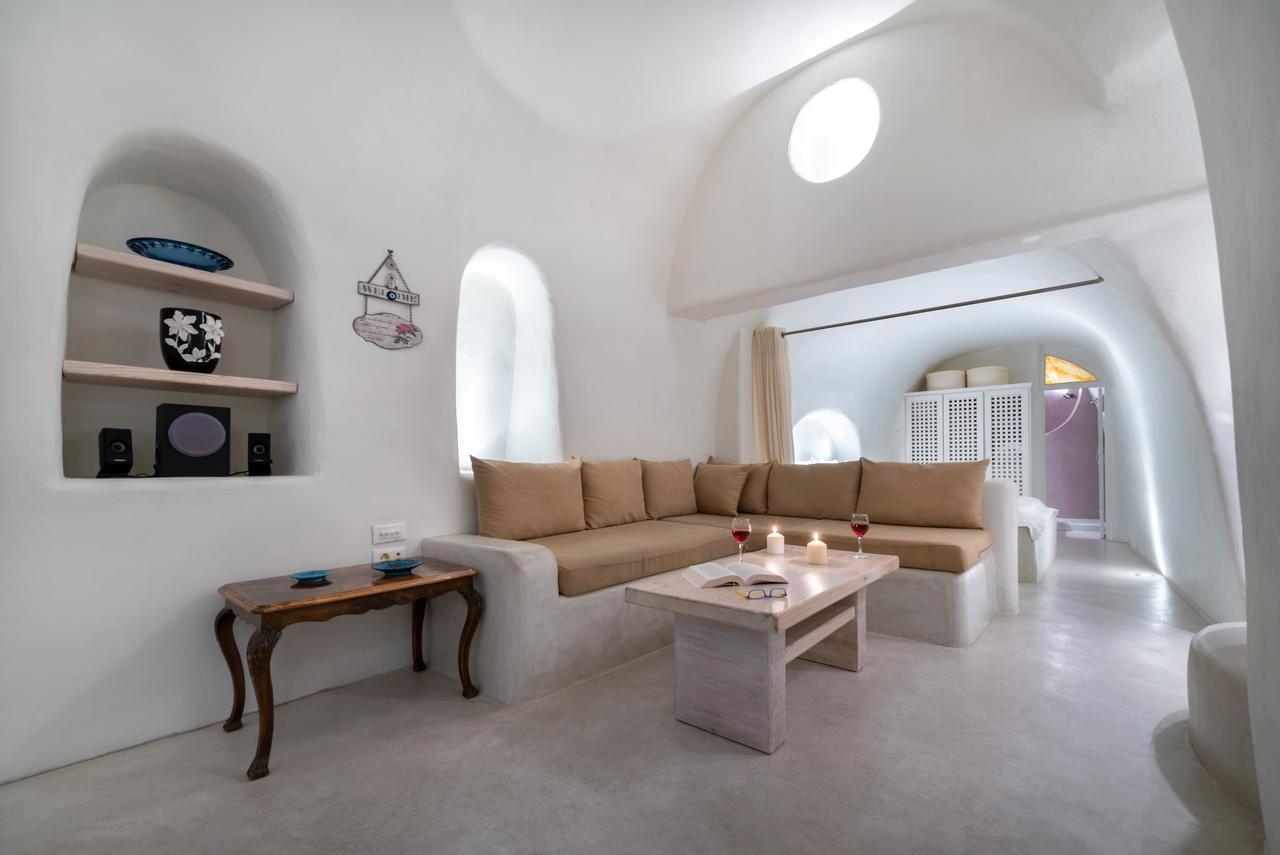 Christina'S Cave House Villa Фира Екстериор снимка